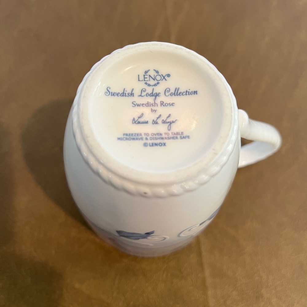 Vintage Lenox Swedish Lodge Collection Swedish Rose China Mug - Picture 7 of 8